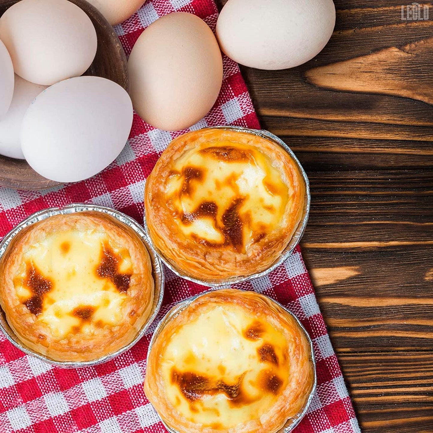 Mini foil pie tins